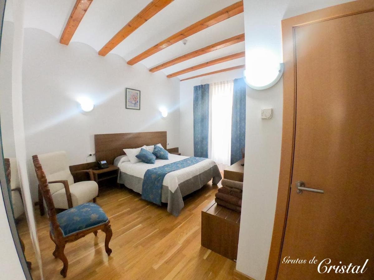 Hotel Baron Andilla Valdealgorfa Bagian luar foto