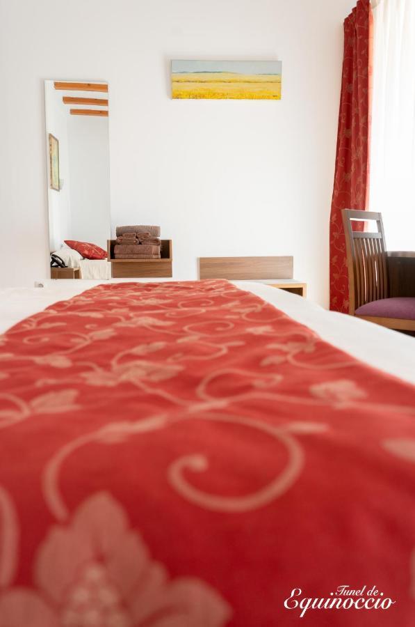 Hotel Baron Andilla Valdealgorfa Bagian luar foto