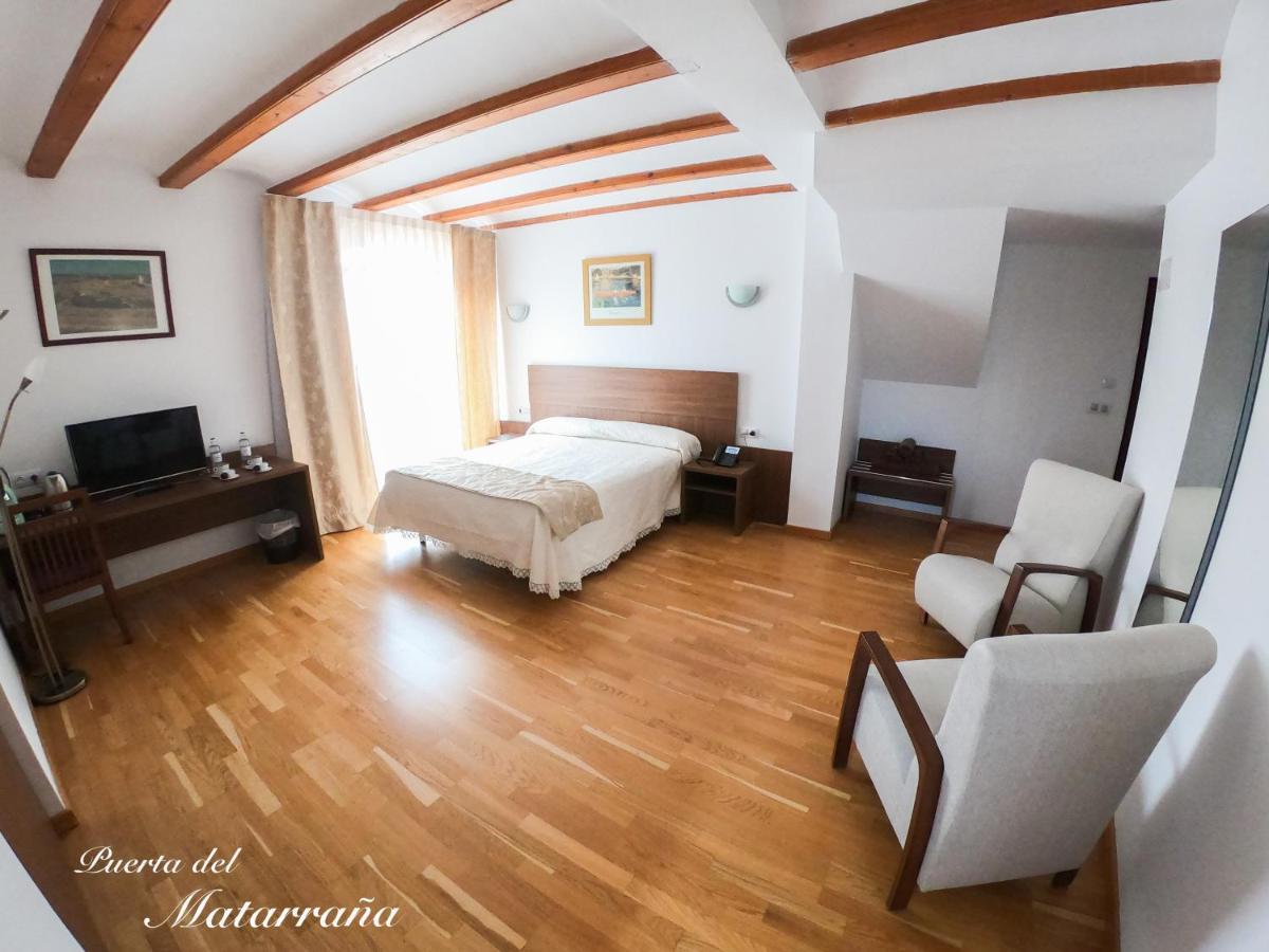 Hotel Baron Andilla Valdealgorfa Bagian luar foto