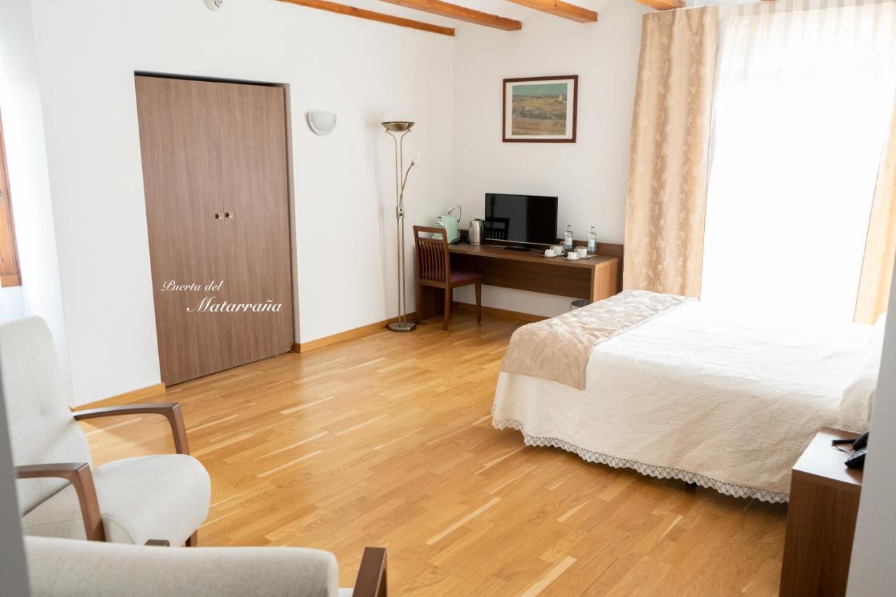 Hotel Baron Andilla Valdealgorfa Bagian luar foto