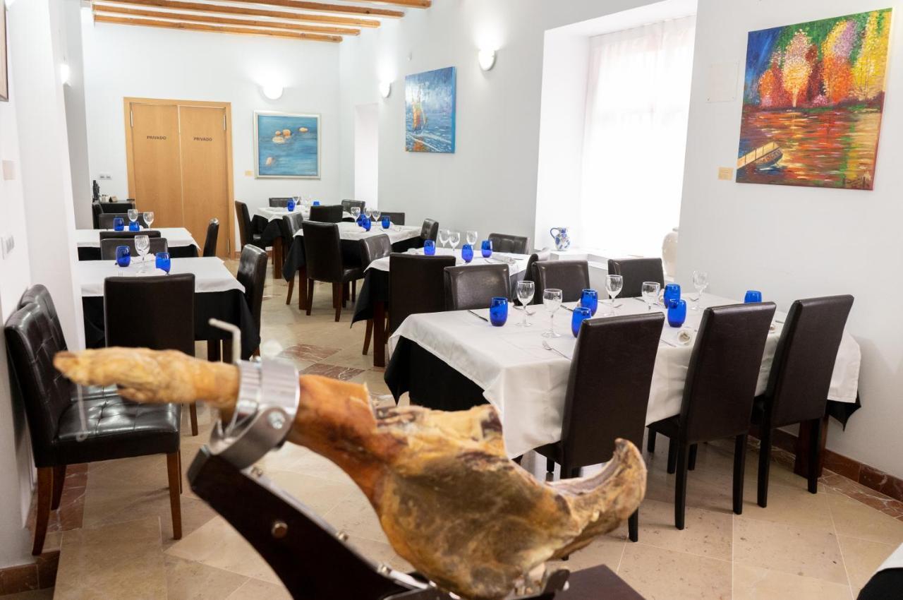 Hotel Baron Andilla Valdealgorfa Bagian luar foto